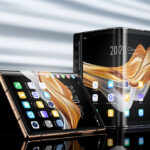 Foldable phone