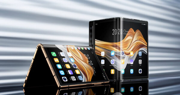 Foldable phone
