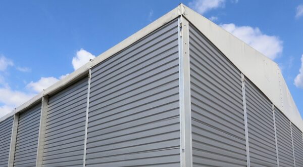 Horizontal Metal Panels