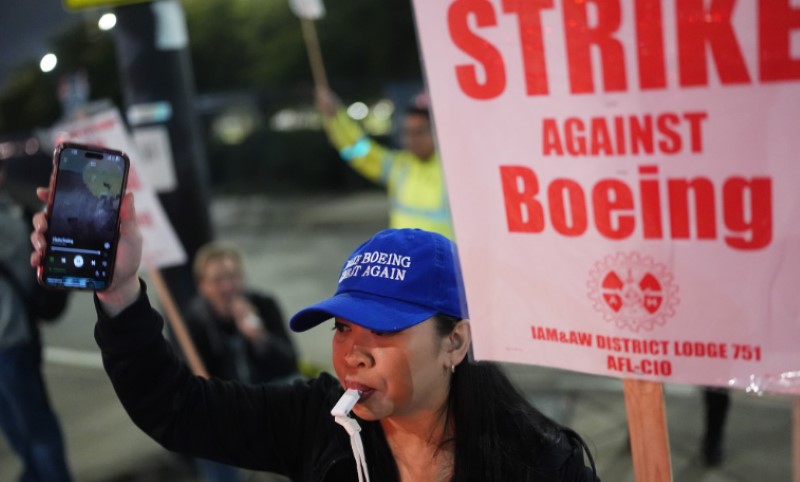 Boeing strike 3