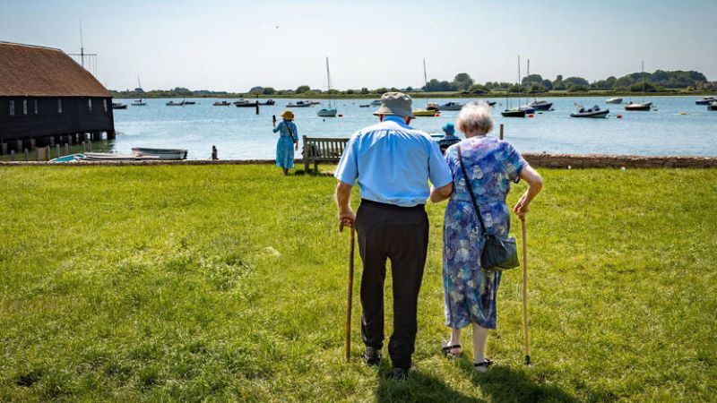 The life-span gap between the sexes is shrinking