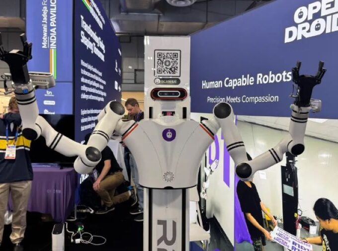 CES 2025 robot