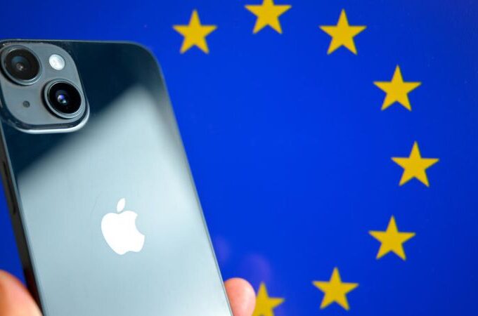 EU and apple