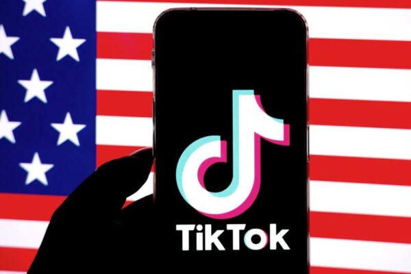 Tiktok phone american flag