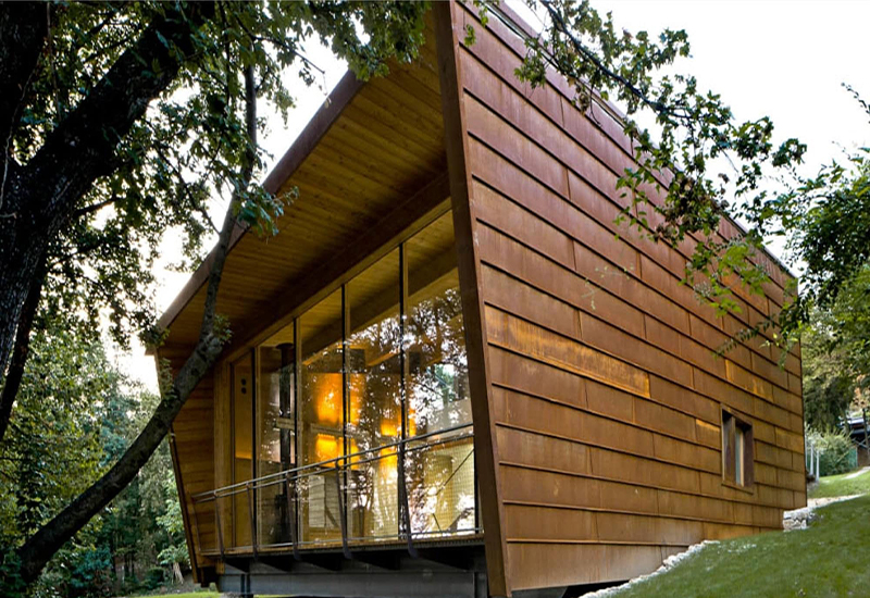 Zero energy building