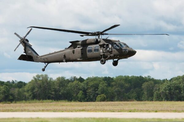 US army UH 60