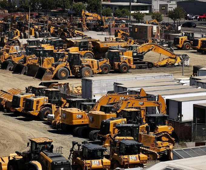 Caterpillar Equipment