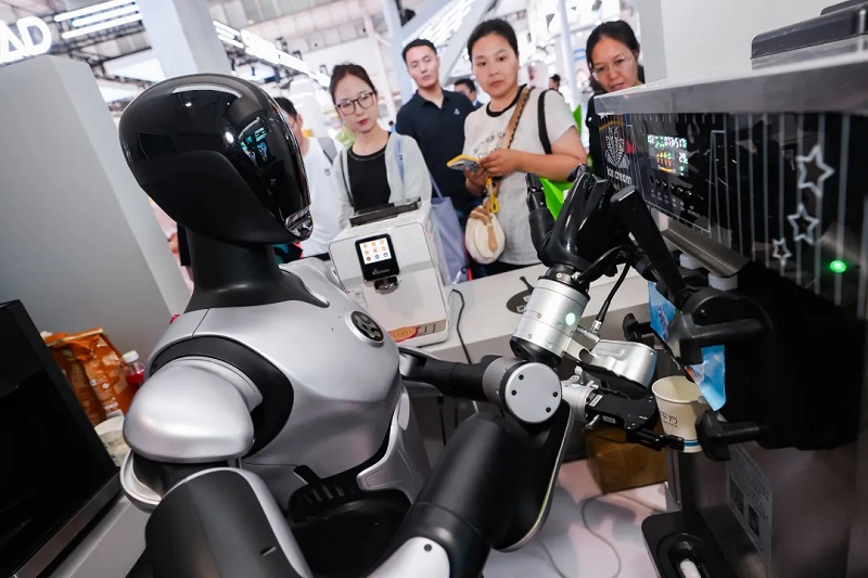 Universal intelligent robot