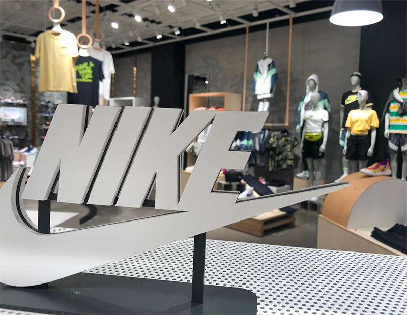 Nike offline store