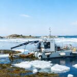 Ships engaged in seaweed