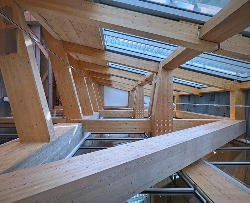 Interwoven beams