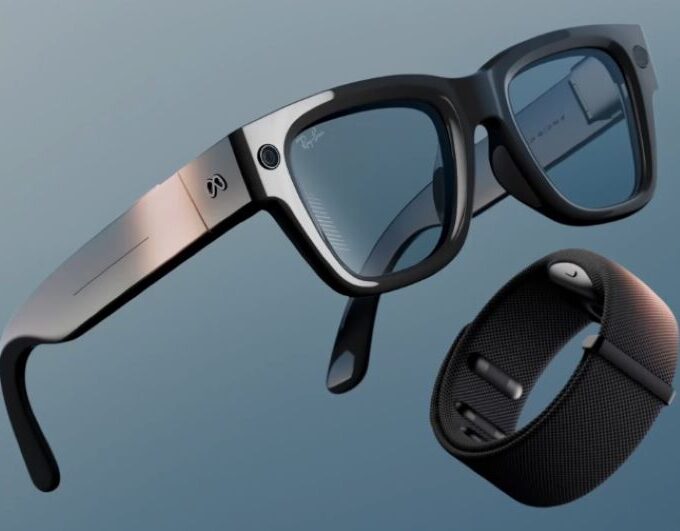 Ray-Ban display smart glasses