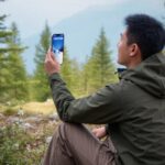 iPhone satellite communication