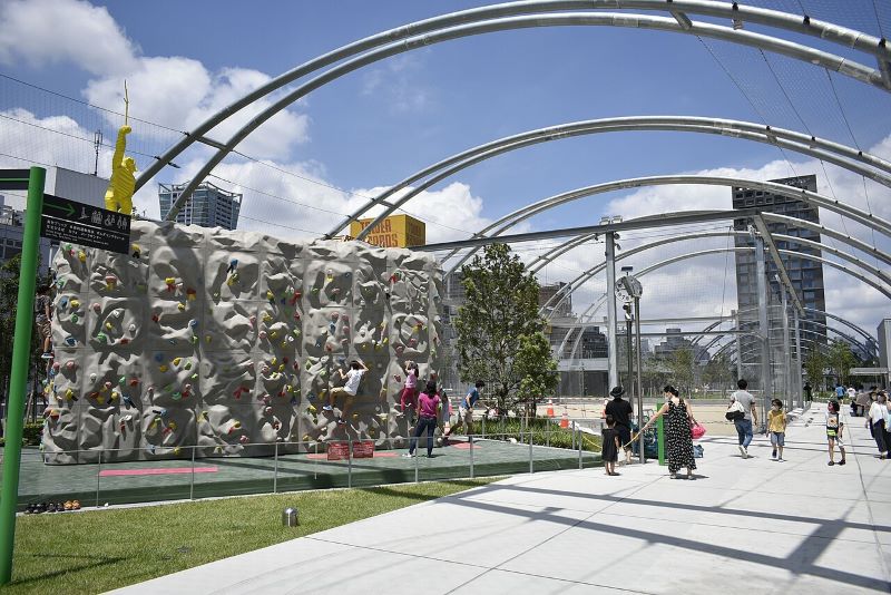 Outdoor climbing wall in osaka’s public park